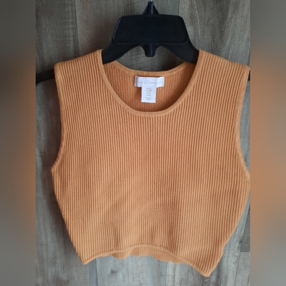 House of Harlow 1960 Sz M Cropped sweater fitted sleeveless tank - Picture 6 of 7
